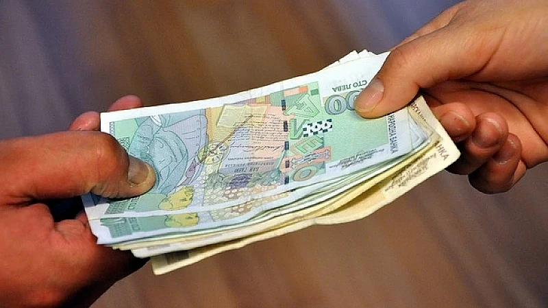 Предвиждат да се плаща по-малко за първите три дни болнични догодина