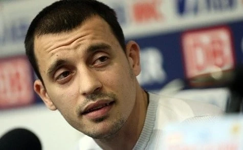 Далаклиев стартира с успех в Лондон