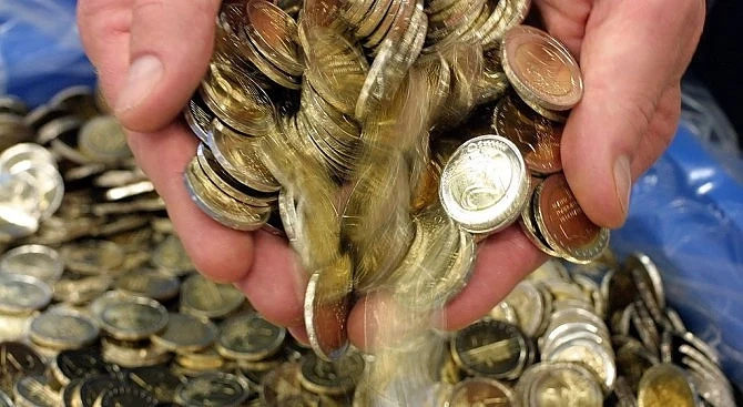Гърция раздава над 1 млрд. евро на бедните