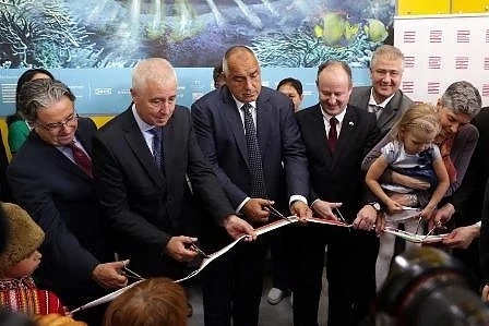 Откриха обновеното детско отделение в \