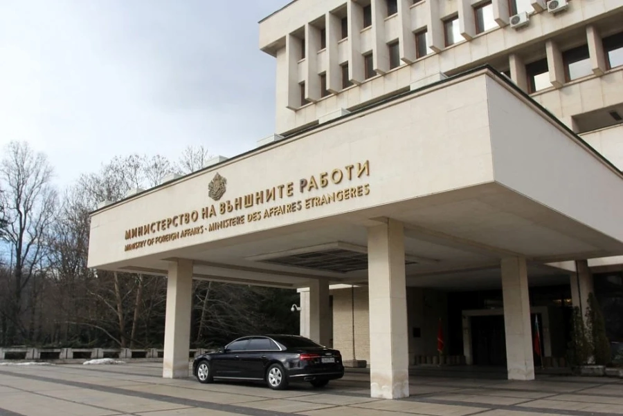 Външно: Зачитаме конституционния ред на Кралство Испания