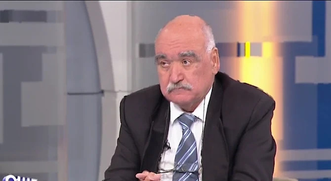 Шефът на НЗОК: Пари има, но здраве няма