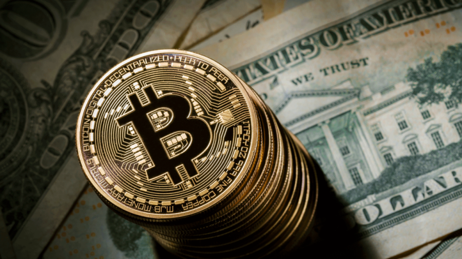 Bitcoin мина $6600
