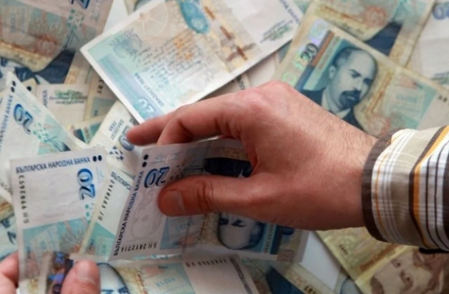 До средата на ноември става ясно ще има ли коледни добавки към пенсиите