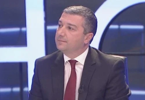 Драгомир Стойнев: ГЕРБ имат комплекс, че не могат да изкарат пълен мандат