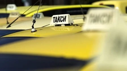 Парламентът удължи срока за пререгистрация на такситата