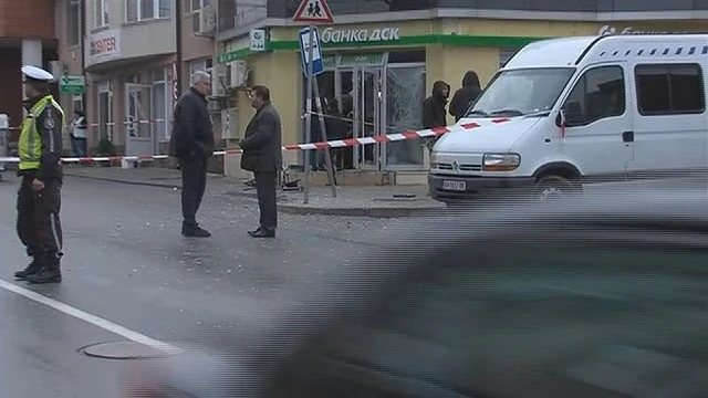 Задържаният за взривения банкомат в Сапарева баня остава в ареста
