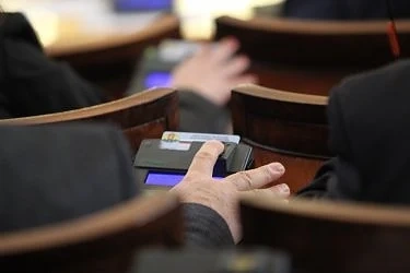 Депутатите запазиха годишния размер на партийните субсидии