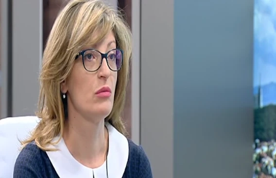 Захариева: Инцидентът с правителствения самолет е техническо недоразумение