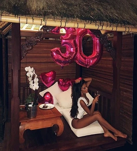 Николета отпразнува 30-та годишнина на о-в Бали