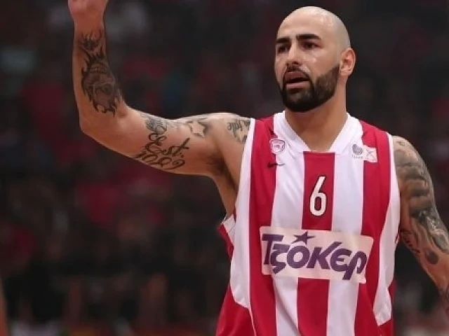 Бивш играч на Лукойл Академик нокаутира Реал (Мадрид)