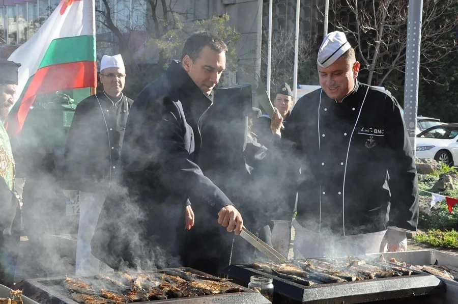 Рибен курбан за празника на Бургас 