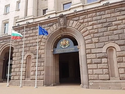 Тристранката ще обсъди минималната заплата