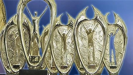 9 мъже и 1 жена ще се борят за приза \