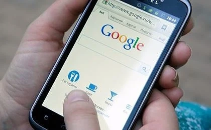 Евростат: Българите дават най-много пари за интернет и телефон