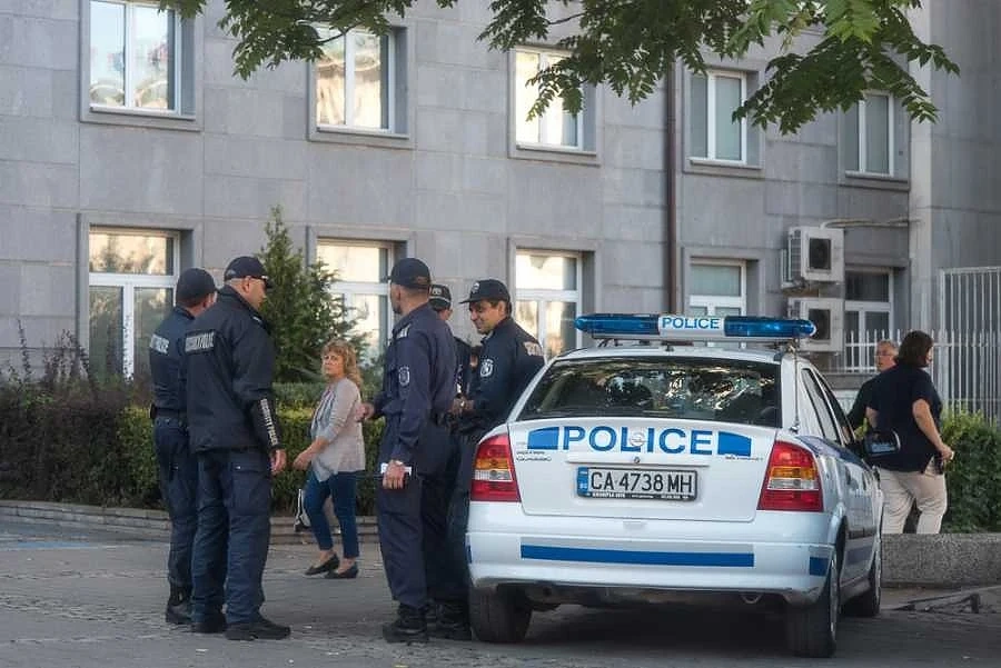 Полицаите готвят протест на границите