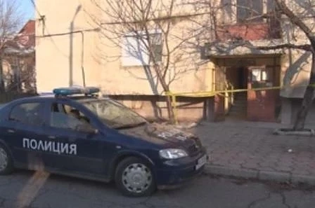 Ден на траур в Момчилград в памет на убитата 7-годишна Дамла