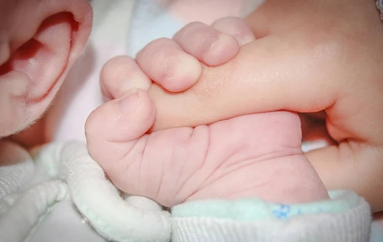 7 бебета се родиха по Коледа в столичната болница Св. Анна.