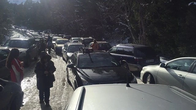 Тапа от автомобили на Витоша 