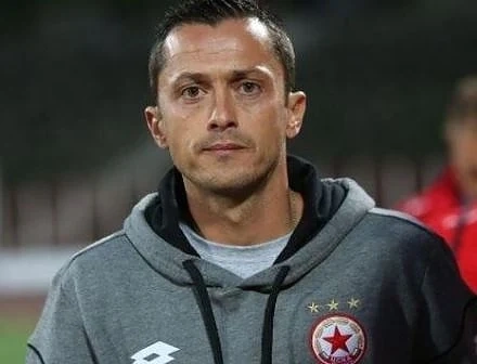 Христо Янев се завръща на \