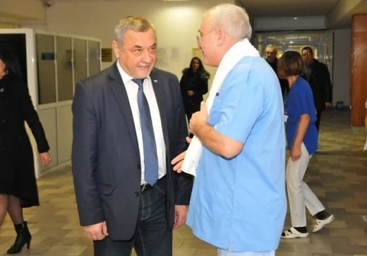 Валери Симеонов посети УМБАЛ Бургас