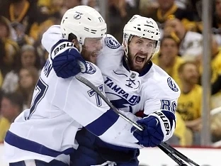 Тампа Бей разби Чикаго с 2:0 