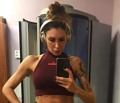 Черната Златка вае готино тяло в The GYM (СНИМКИ)