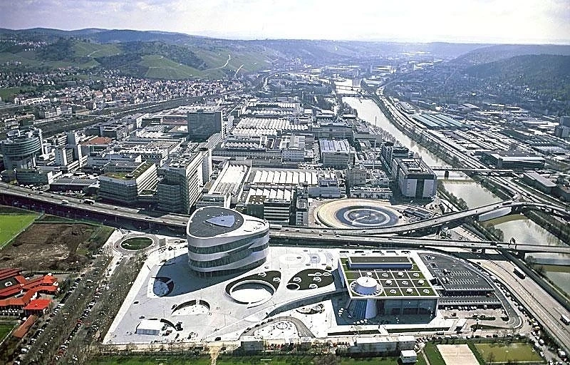 Китайска компания иска да закупи акциите на Daimler 