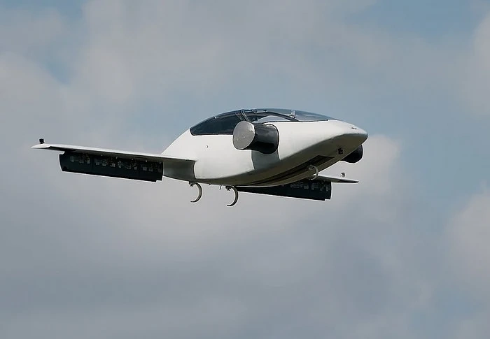 Airbus тества автономно такси
