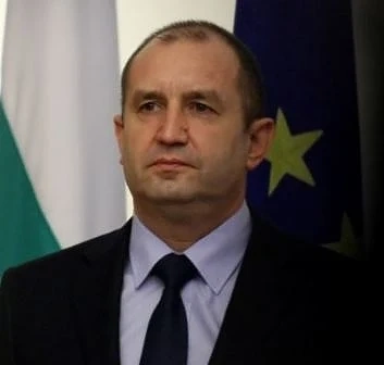 Румен Радев на посещение в Армения 