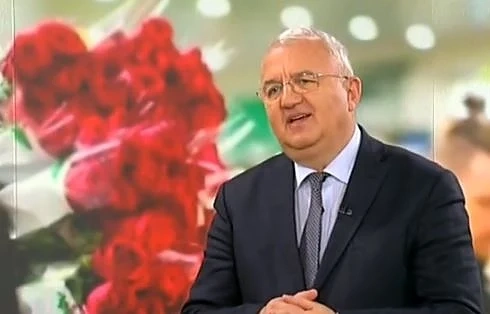 Падението на НОВА, канят агент-доносник
