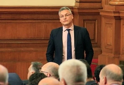 БСП се събра извънредно заради Жаблянов