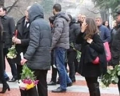Уникален жест! Цяло село се сбогуваха с Шарлопов, платил им тока 