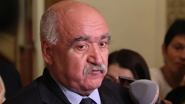 Управителят на НЗОК няма да подаде оставка
