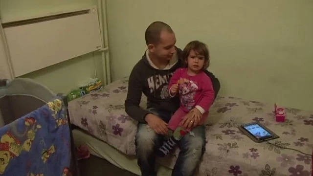 Баща съди спешната помощ в Пловдив за отказана линейка за 2-годишното му дете