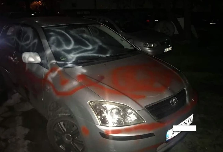 Нашариха неправилно паркиран автомобил в Бургас 