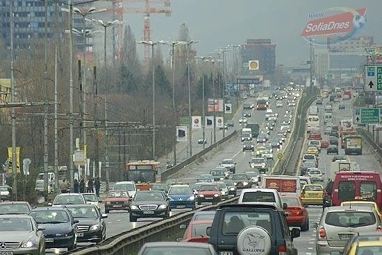 Нова технология: Край на ходенето в КАТ при покупка на регистриран автомобил 