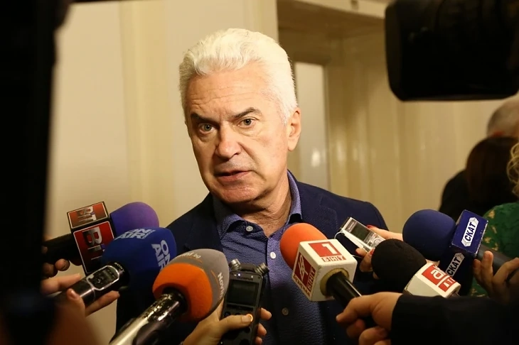 Волен Сидеров коментира срещата на Борисов с Гинка Върбакова 