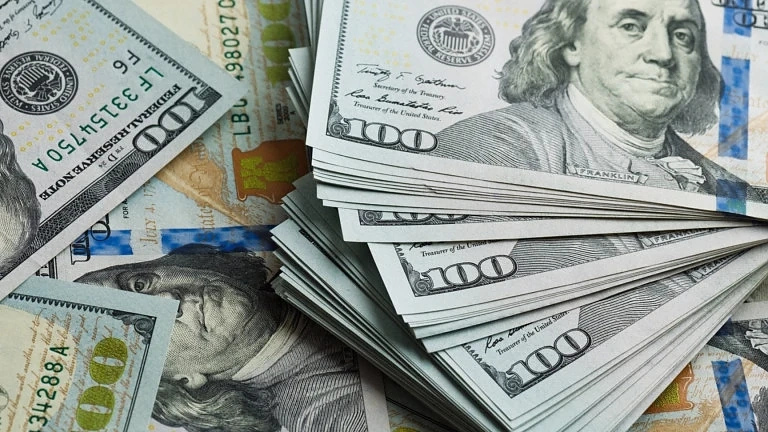 Най-големите богаташи на планетата изгубиха 128 млрд. USD за 5 дни