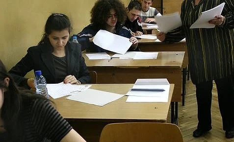 Матурата по български език и литература ще бъде на 21 май
