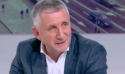 Ген. Кирил Радев: В някой населени места са виждали полицаи само по филмите