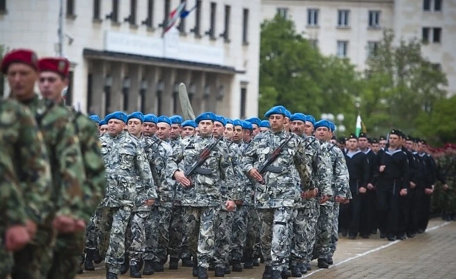 Бюджетът за отбрана трябва да стане 2% от БВП до 2024 г.