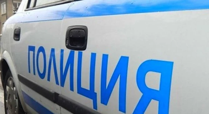  Измамници опитаха да свият 360 бона с документи