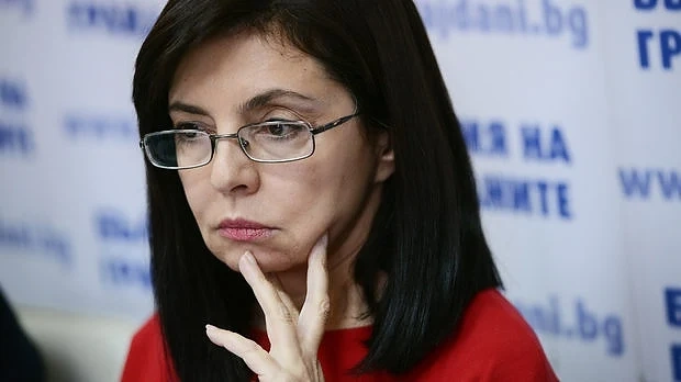 Хората на Кунева са още във властта