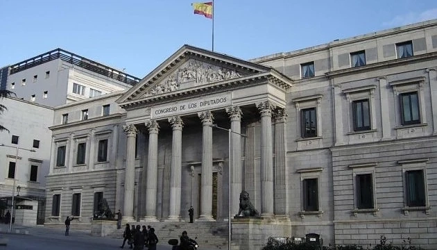 Испанският парламент отхвърли споразумението на Великобритания 