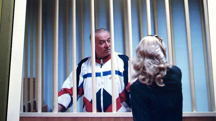 Скрипал писал до Путин и искал да се върне в Русия