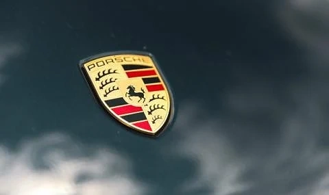 Porsche дават на служителите си близо 5-цифрени бонуси