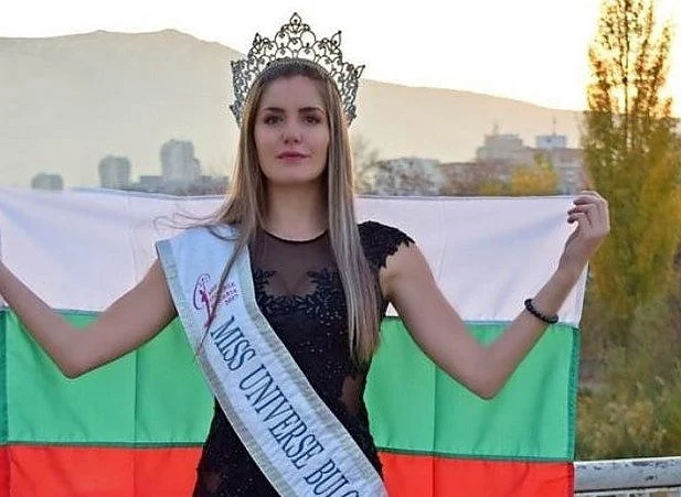 Мис България Вселена: Победите се уреждат със секс 