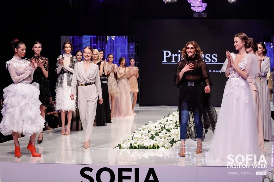 Висша мода показаха втората вечер български марки и дизайнери на Sofia Fashion Week SS 2018 