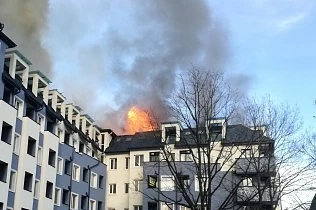 Седем часа гасиха пожара в Студентски град 